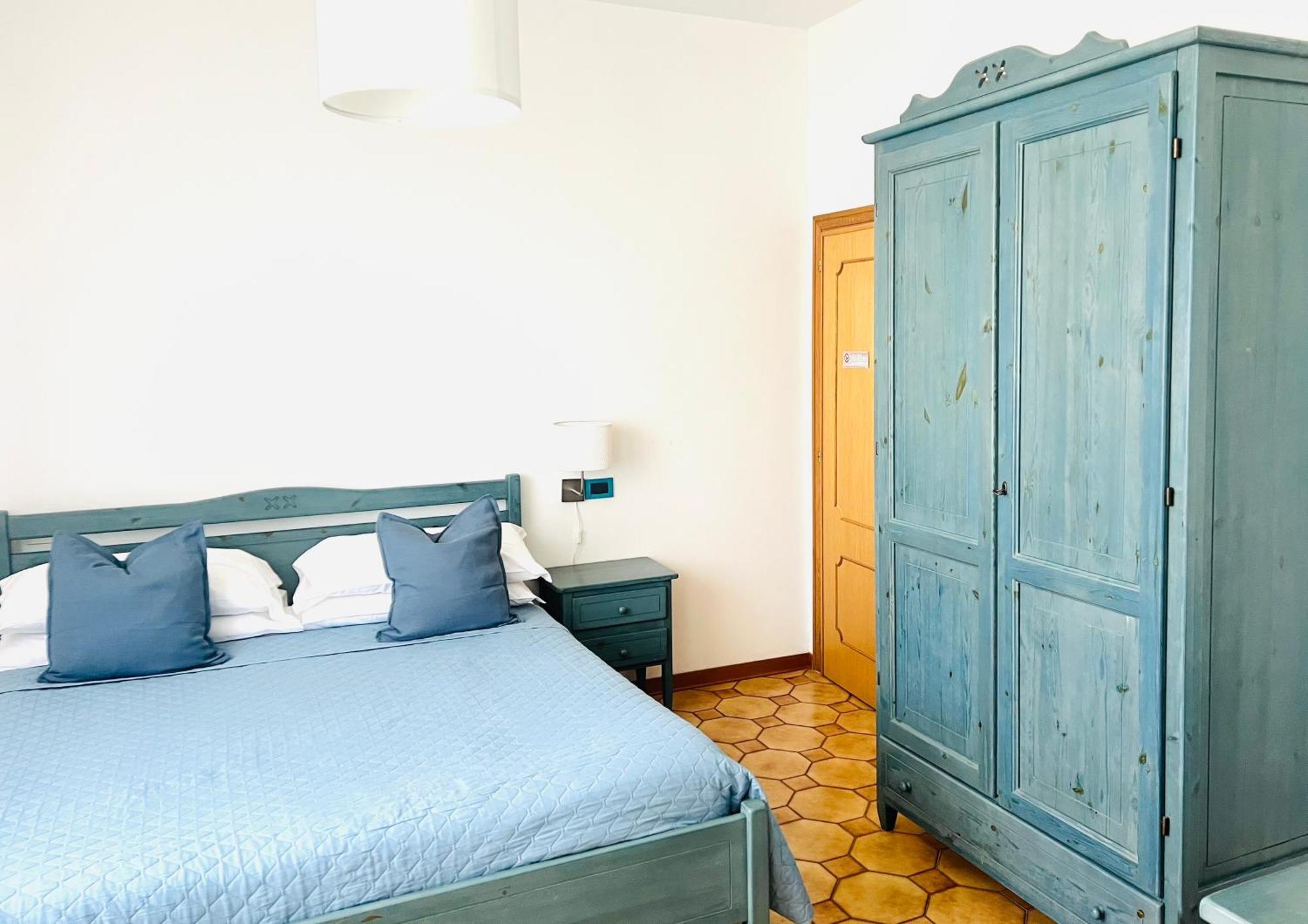 Villa Lavinia B&B Montescudaio Room photo